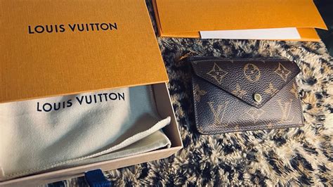 lv recto verso review